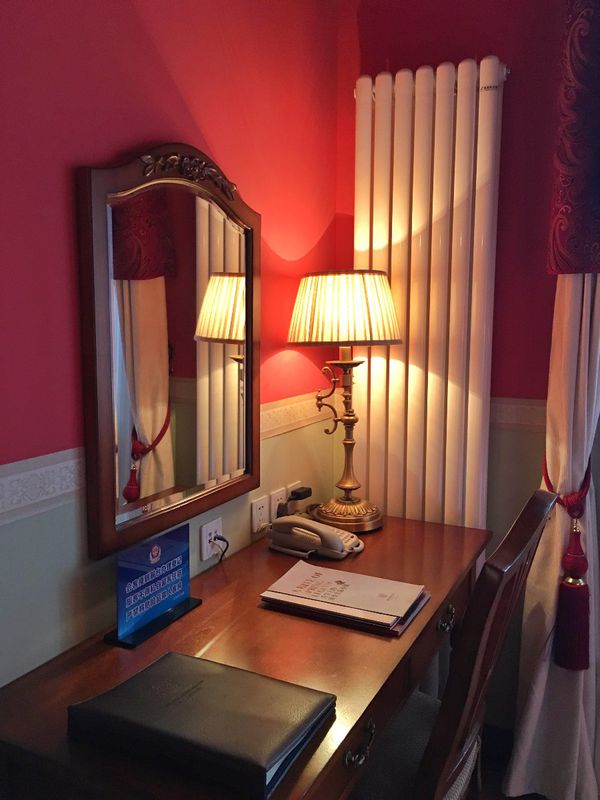 青山绿水间自由的飞翔,青山绿水放飞心情拥抱大自然