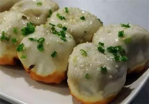 上海必吃生煎包,在南京吃蟹黄汤包视频