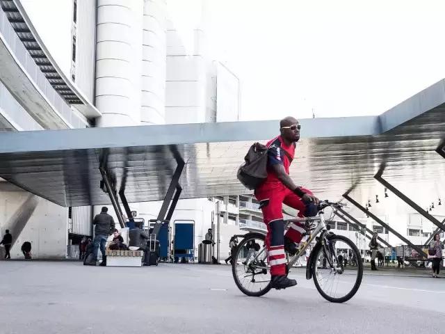 请收藏！一份超级实用的航班延误“娱乐指南”