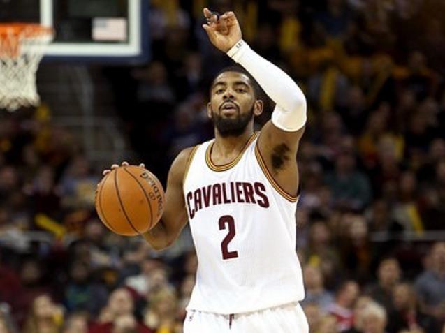 欧文回归骑士主场球迷致敬欧文,联盟其他队对欧文交易