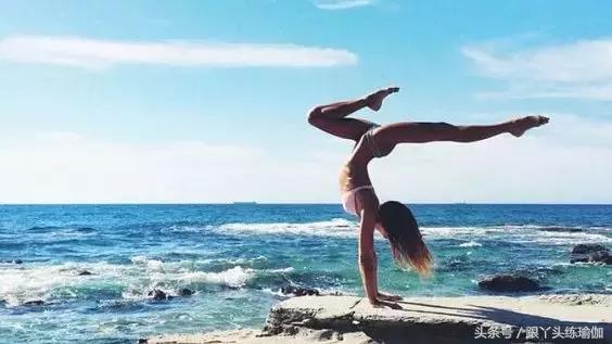 倒立后弯60分钟,倒立后弯瑜伽完整视频