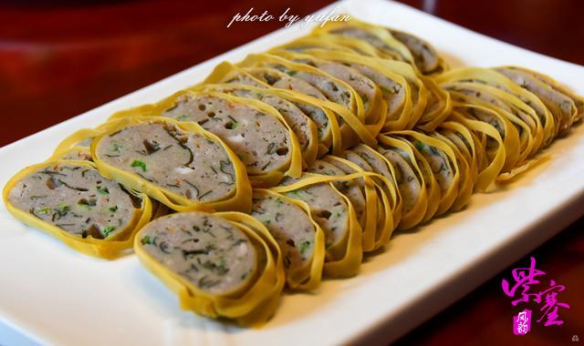 紫塞明珠乌兰布统云玉农家院,乌兰布统公主湖农家院