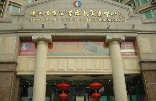 开女装服装店单品怎么选择,开服装店去哪里能拿到时尚的货源