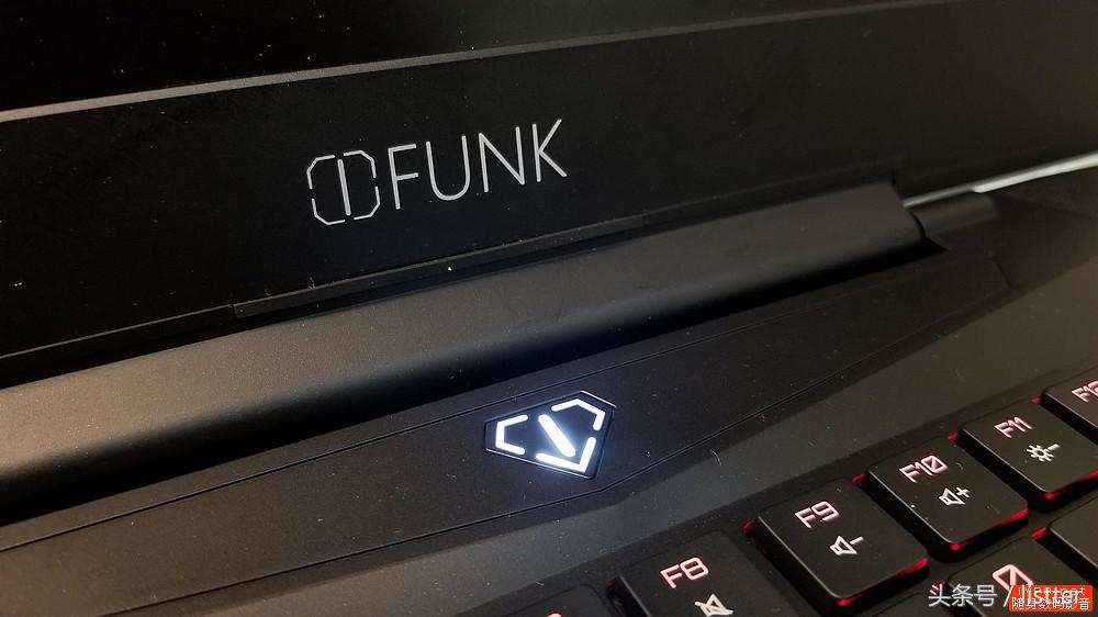 标配机械键盘的游戏本,自带机械键盘游戏本推荐