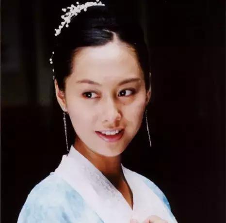 这才是女神，那些淘宝同款网红都弱爆了好嘛