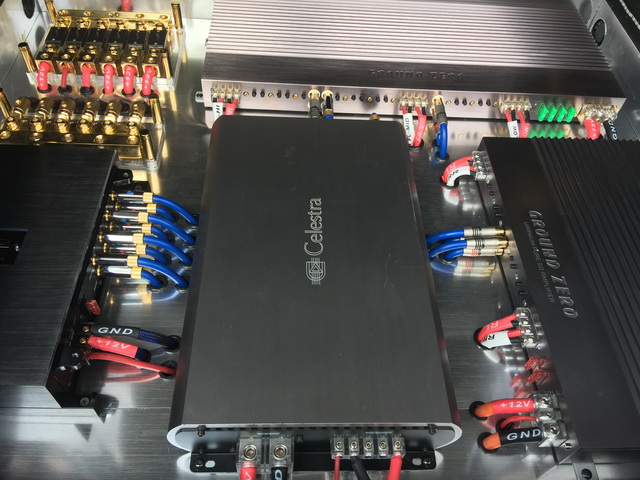 12款宾利欧陆音响改造,街拍新款宾利欧陆音响