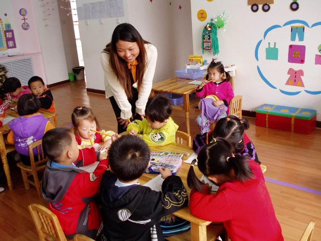 不管是公立幼儿园还是私立幼儿园，家有宝宝的猫爸虎妈们，一定要知道这些*规则潜**才不会后悔