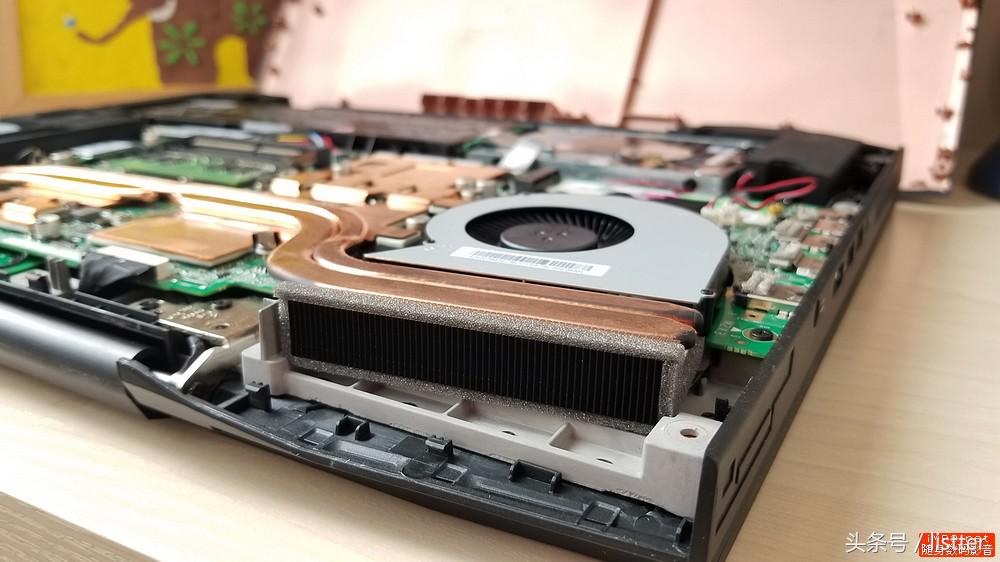 标配机械键盘的游戏本,自带机械键盘游戏本推荐