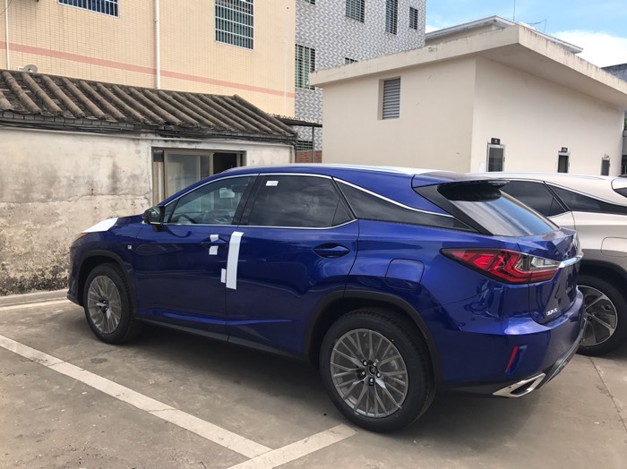 雷克萨斯rx200t哪个版本实惠,雷克萨斯rx200t加不上油