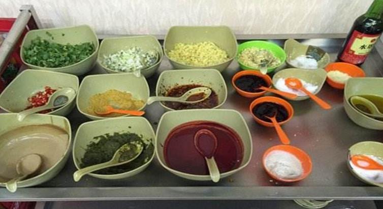 旋转小火锅一元一串为什么能赚钱,一元一串旋转小火锅