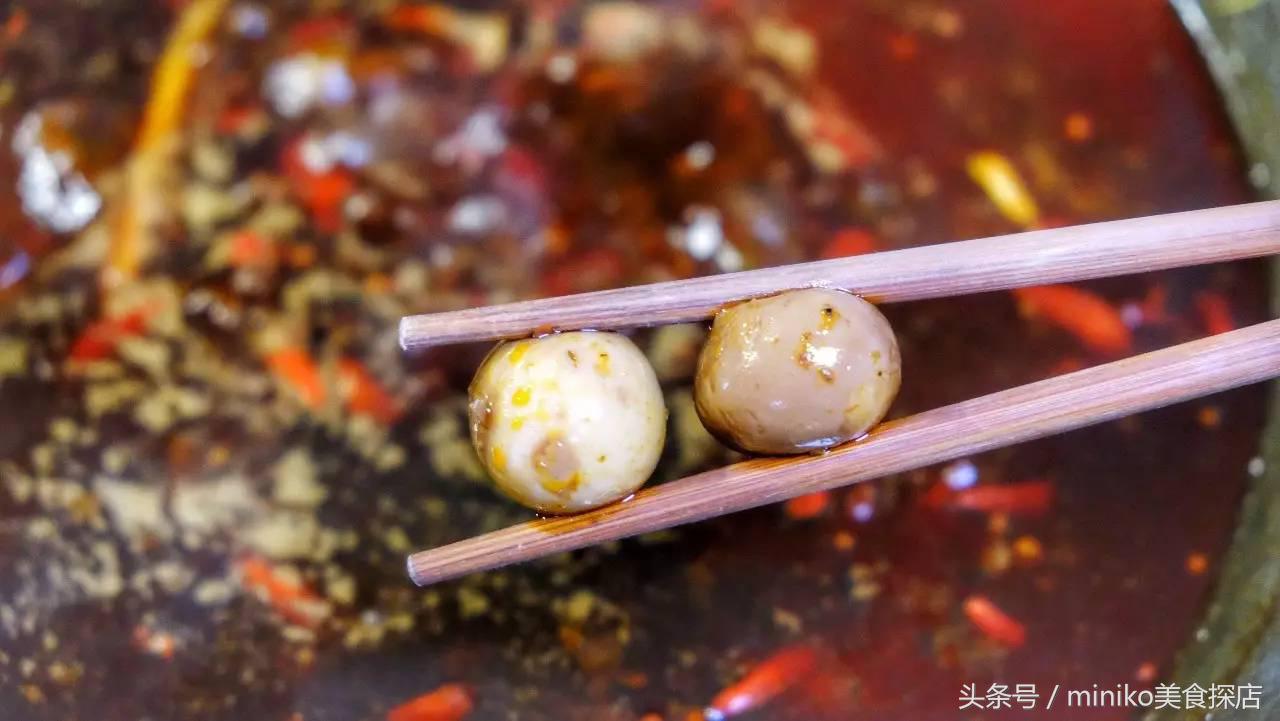 只卖红锅的火锅,只卖红汤的火锅