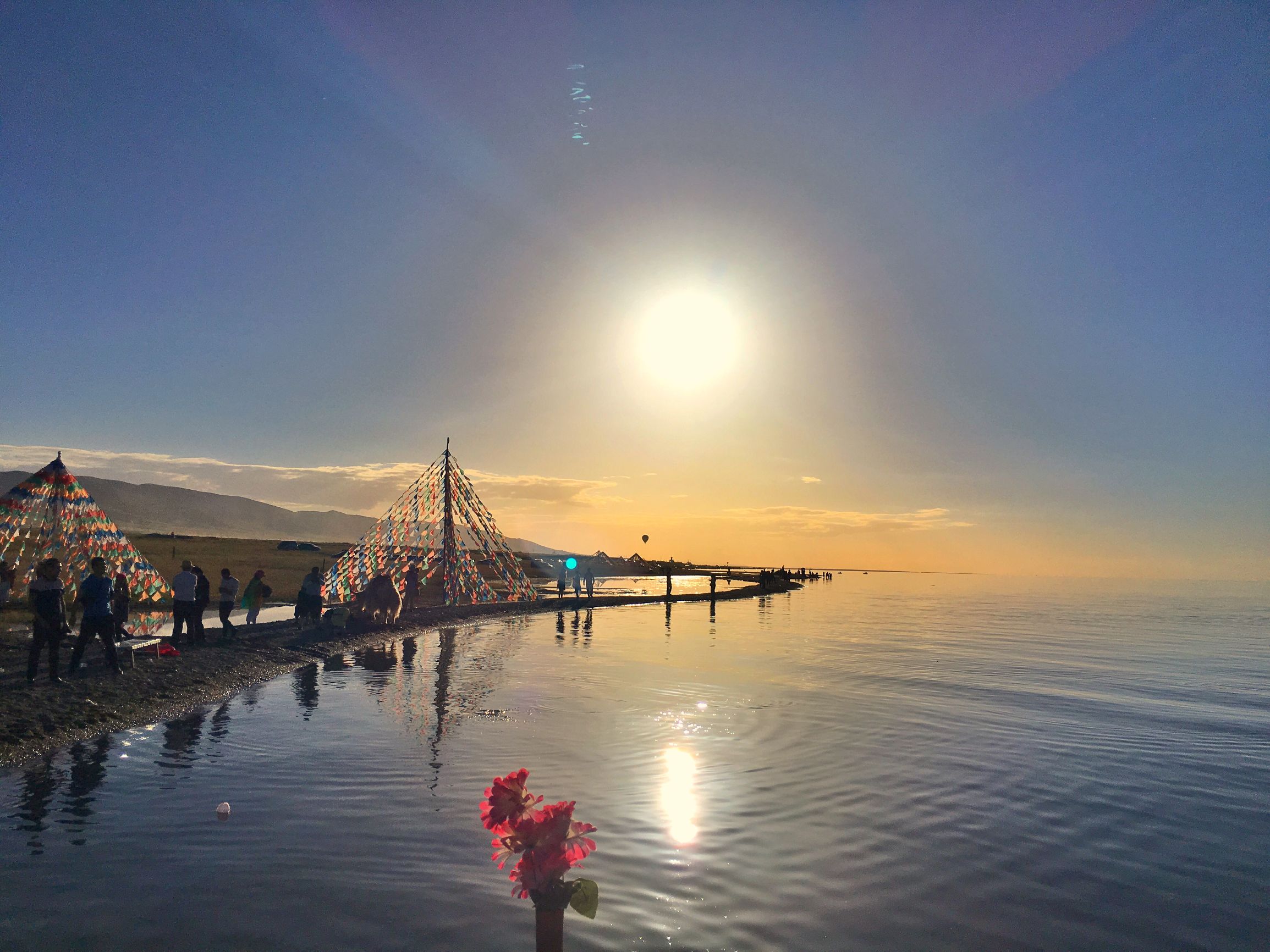 深邃的蓝,梦幻的蓝,是我的青海我的湖