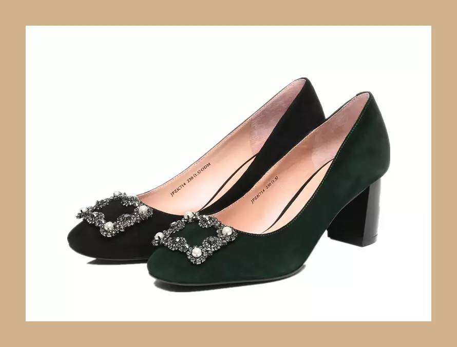 脚大脚宽脚背高穿什么鞋子好看,脚大脚宽穿什么高跟鞋显腿细