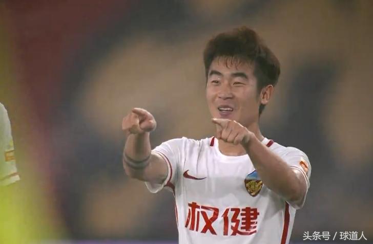 国安对权健比赛手球,天津泰达权健4-0北京国安