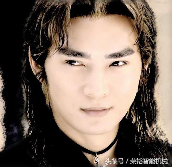 丹凤眼加杏眼加桃花眼的结合体,什么样的眼睛是桃花眼杏眼丹凤眼