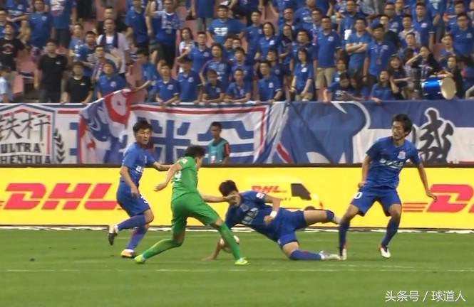 国安对权健比赛手球,天津泰达权健4-0北京国安