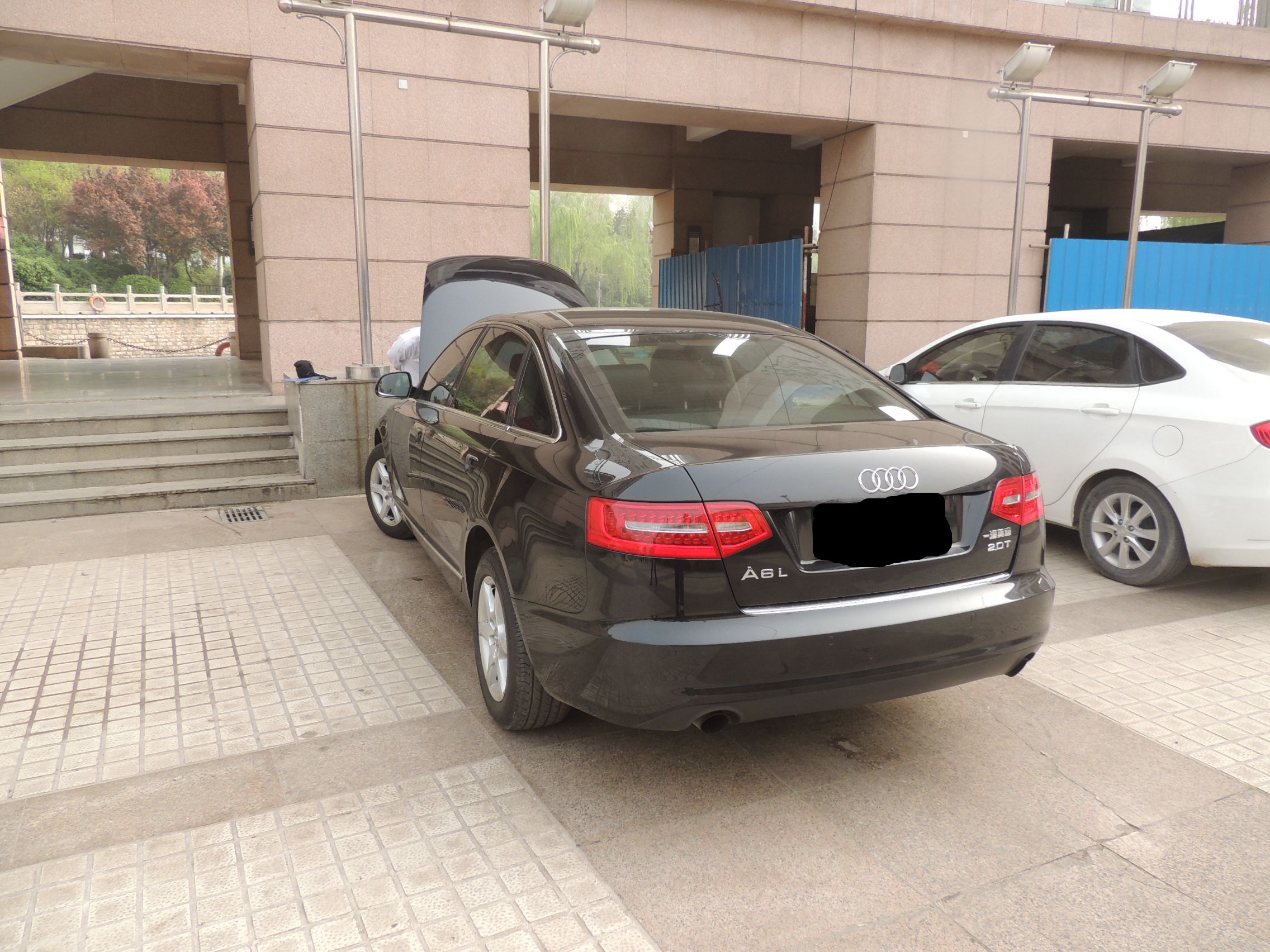 13万左右2.0t美系轿车,奥迪a6l2009款2.0tfsl基本型