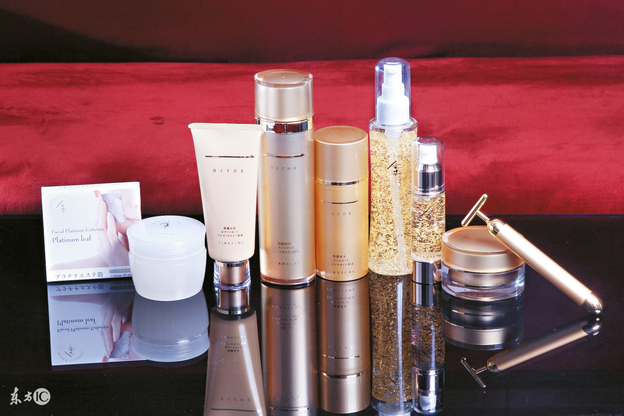 化妆品外边那层膜是什么,化妆品外面一层透明膜叫什么