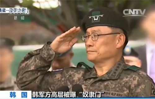 韩军高层被曝“奴隶门”韩媒用漫画展示士兵悲惨境遇快看