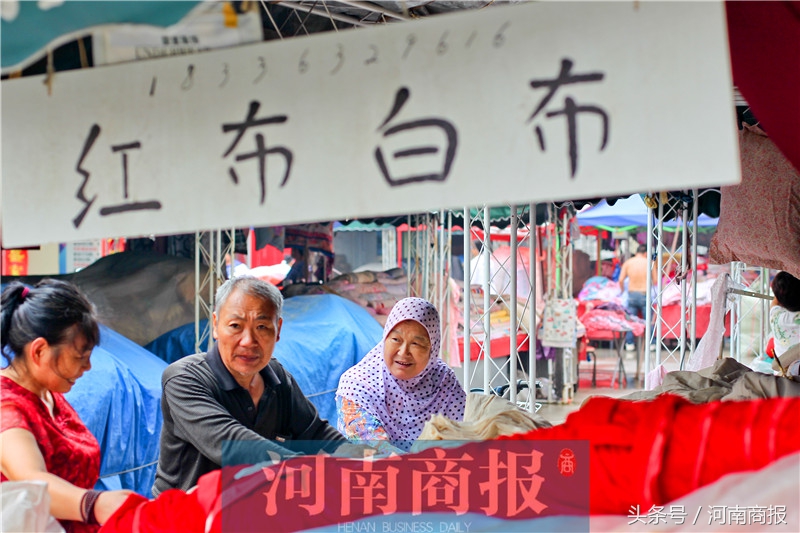 曾经送货工成了百万富翁,郑州纺织市场“造富”神话怎样延续?