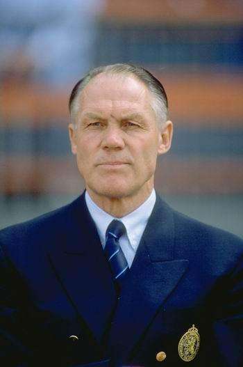 顶级全攻全守,什么战术可以克制全攻全守