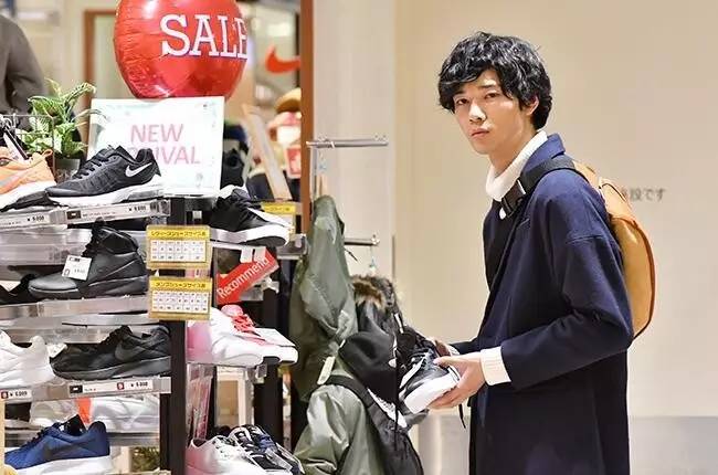 百丽退市门店怎么办,百丽退市的真实原因