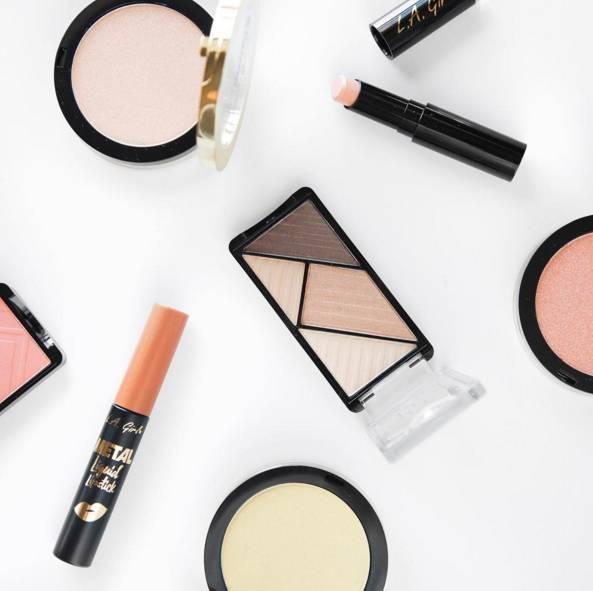 一两百块钱的彩妆真的好用吗,彩妆好一点和一般的区别