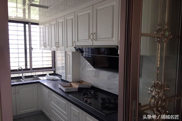 厦门毛坯房定制案例恒忆尚品湾张女士家的现代风格