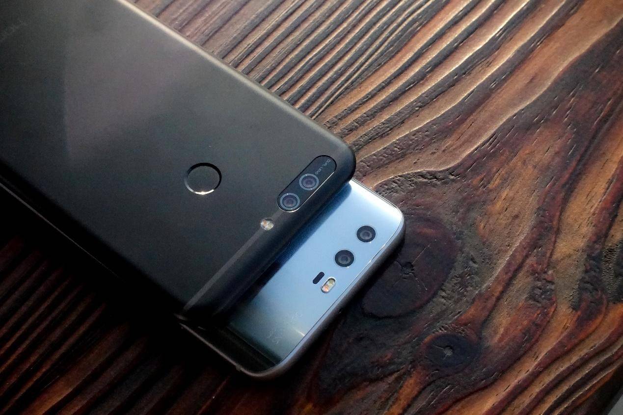 荣耀v9和荣耀9的性能有什么区别,荣耀9和荣耀v9哪个好值得买