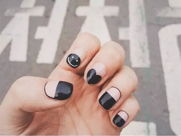 打个赌！看完这100款时髦美甲，你会种下一片草原