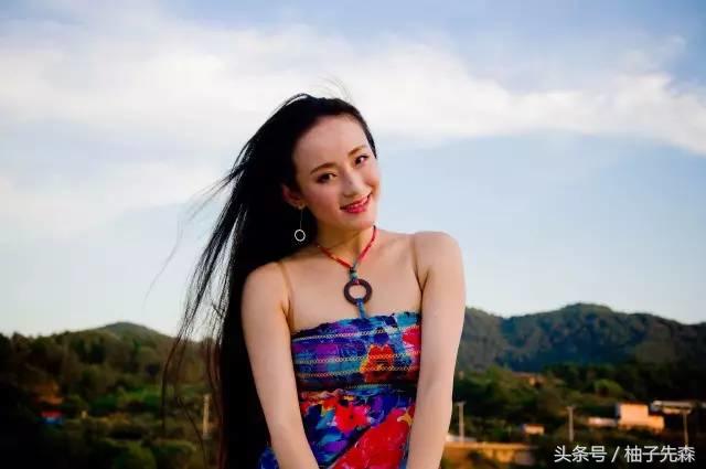 66岁娃哈哈代言人,博学多才的娃哈哈代言人