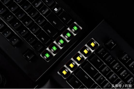 雷蛇黑寡妇蜘蛛幻彩v2,雷蛇黑寡妇v2黄轴