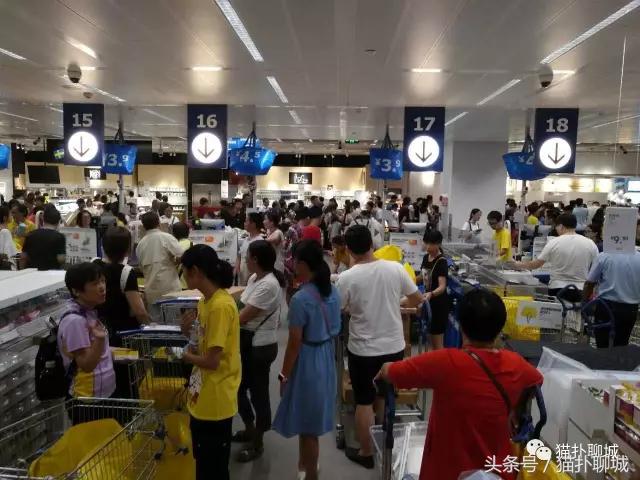 驱车百公里带聊城网友感受济南宜家的魅力，现场火爆商品抢购一空