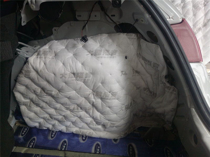 西亚特LENO全车大能隔音私享静谧驾车舒适“头等舱”