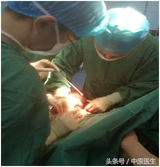 5岁女孩肚子突然变大,4岁女孩肚子肿瘤