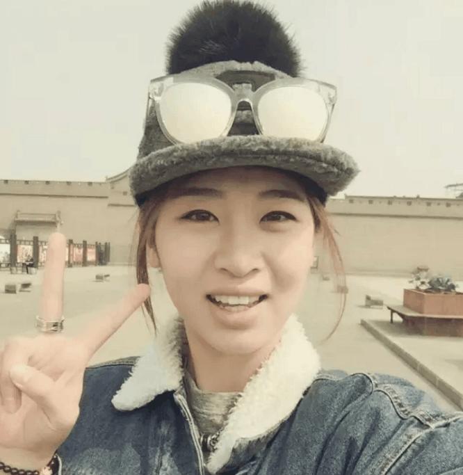 18岁女神宣布退役！比战绩，比职业素养，比颜值，差在