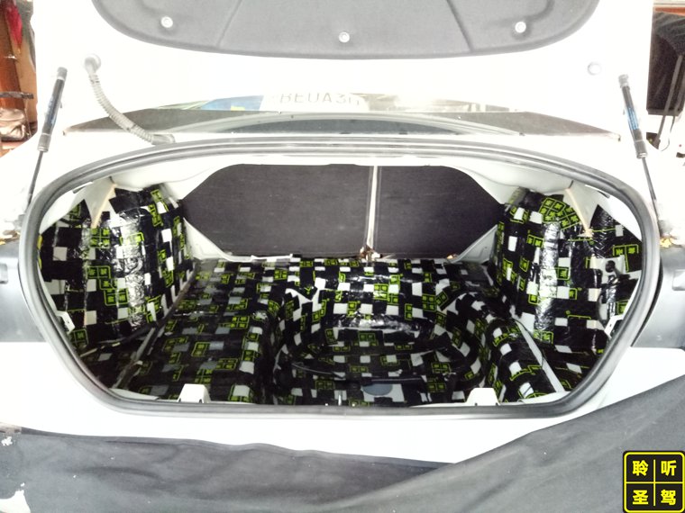 成都雪铁龙世嘉三厢做隔音,明锐和世嘉哪个隔音效果好