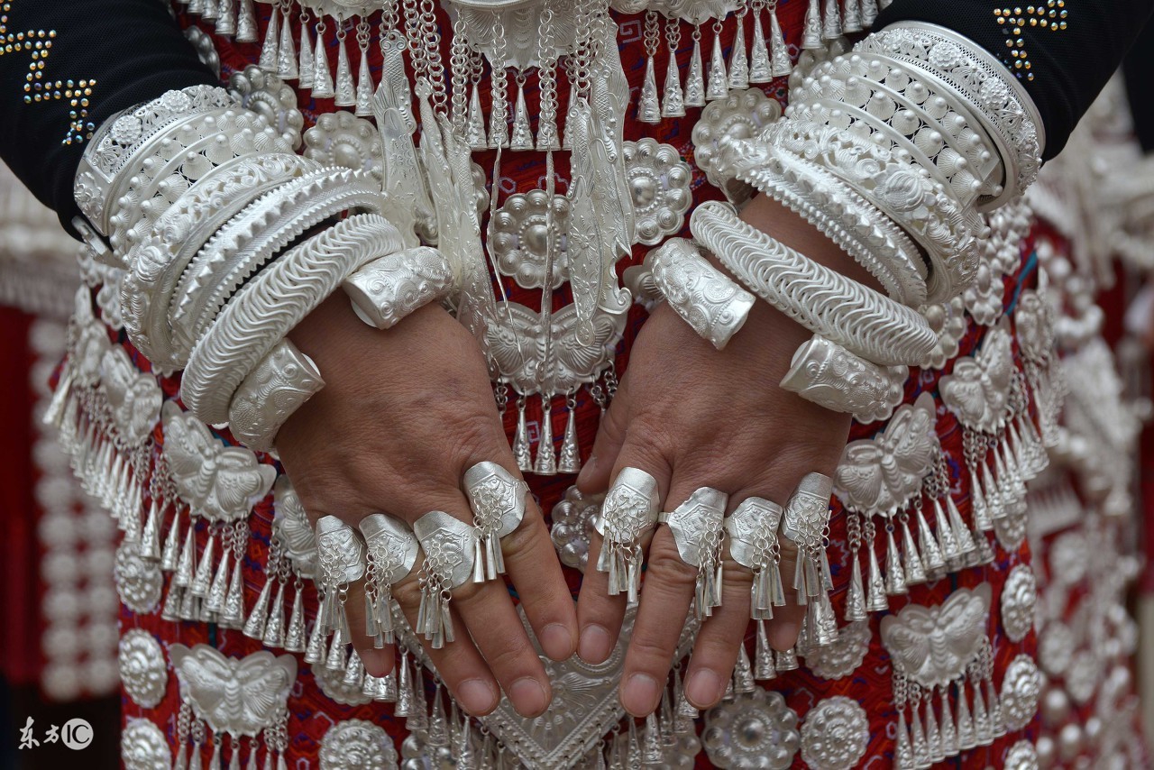 银饰怎么鉴定是纯银的,s925是纯银怎么辨别真假