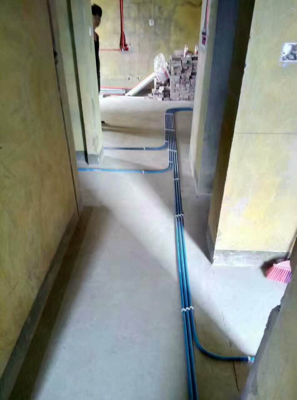 第一次装修自己装还是找装修公司,房子装修后悔找装修公司