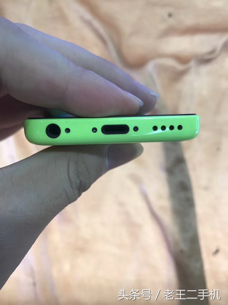 超低价的二手iphone能买吗,目前最值得购买的二手iphone