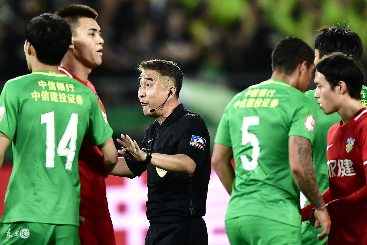 昏哨一战亮9张黄牌,足协新政对国安的影响与应对