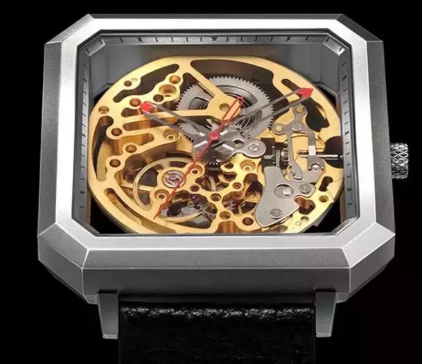 卡西欧哪款时尚又百搭,阿玛尼和卡西欧选哪个