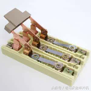 断路器合闸分闸线圈图形符号,闸刀开关与隔离开关的文字符号