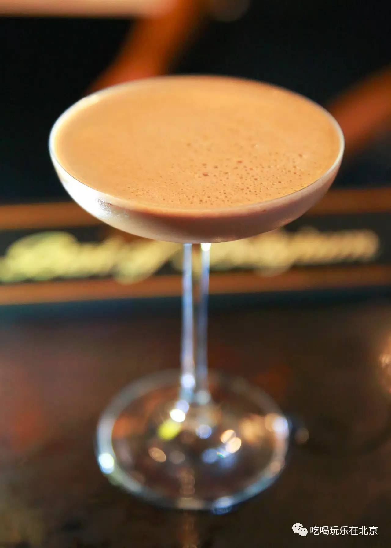 三里屯的这家店,让我甘心被“无人头”戏弄