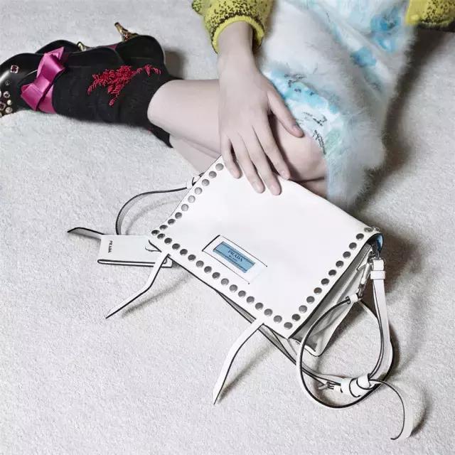 prada七夕限定包包款式,prada七夕星月包