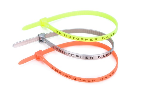 Prada居然出了裹尸袋？只能说有钱人的世界看不懂