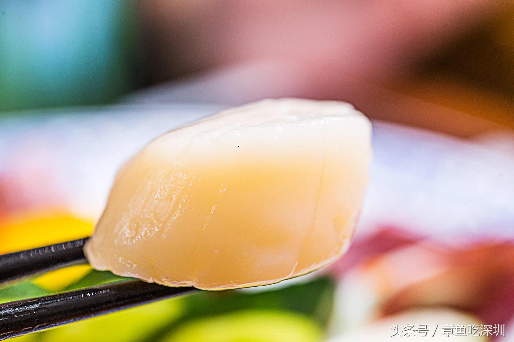 日式蟹肉刺身盖饭,300元一碗的日本刺身盖饭