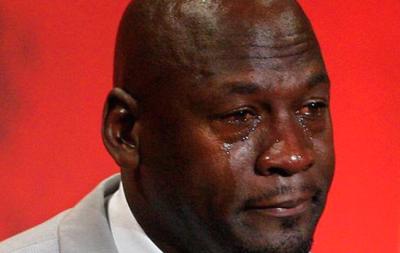 作为一个十几年的詹密，你到现在是否依旧忍不住黑他的发际线？