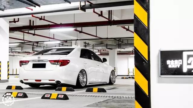 江苏丰田锐志v6,v6锐志新车