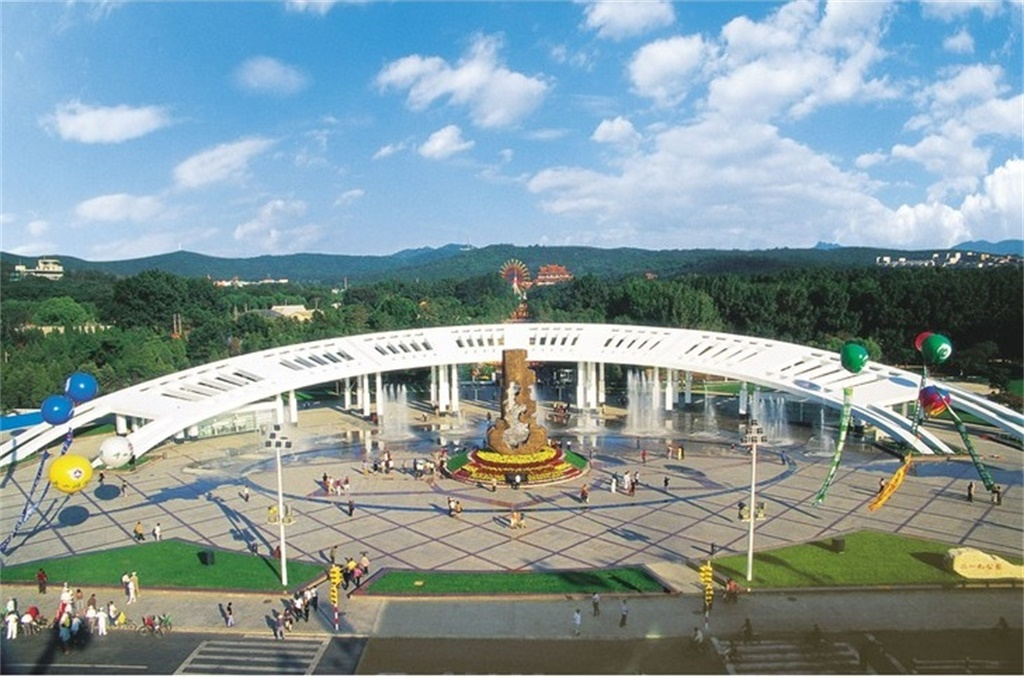 辽宁鞍山是祖国钢都,中国第一产钢大省